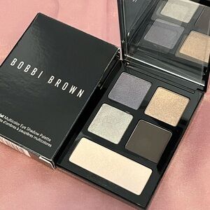 Bobbi Brown The Essential Multi Color Eyeshadow Palette: #5 Blue Storm